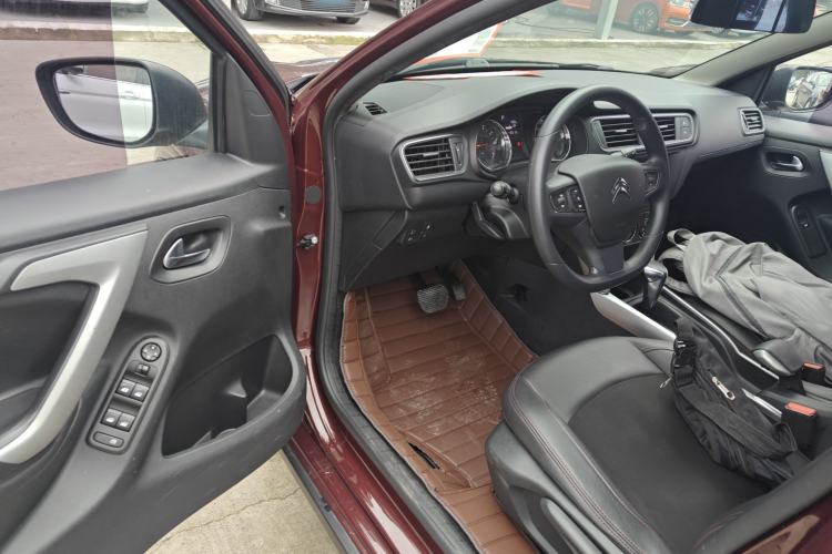 Used Citroen C3-XR 2018 1.6L Automatic Pioneer Model Driver Seat