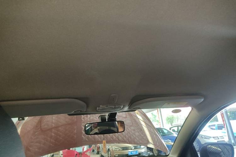 Used Citroen C3-XR 2018 1.6L Automatic Pioneer Model Headliner