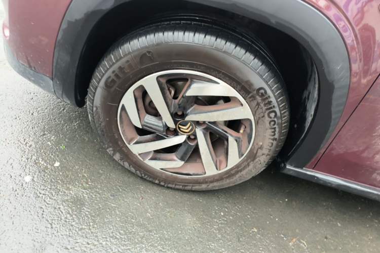 Used Citroen C3-XR 2018 1.6L Automatic Pioneer Model Left Front Wheel Hub
