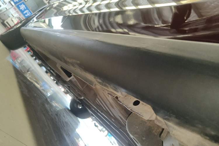 Used Citroen C3-XR 2018 1.6L Automatic Pioneer Model Left Side Sill