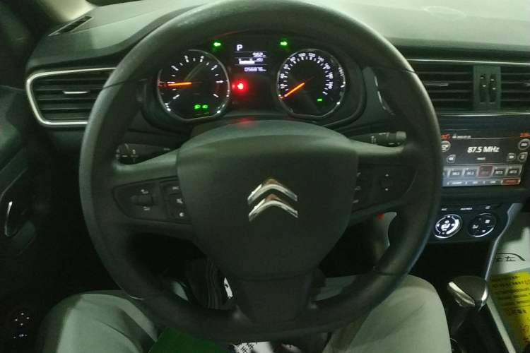 Used Citroen C3-XR 2018 1.6L Automatic Pioneer Model Steering Wheel