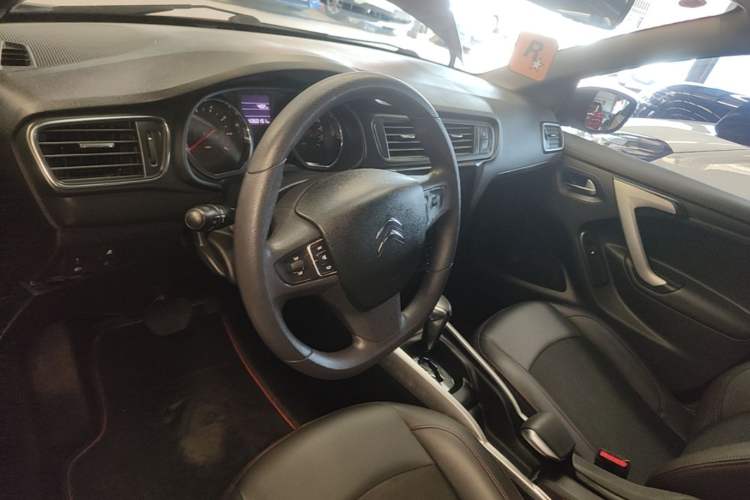 Used Citroen C3-XR 2018 1.6L Automatic Pioneer Model Steering Wheel