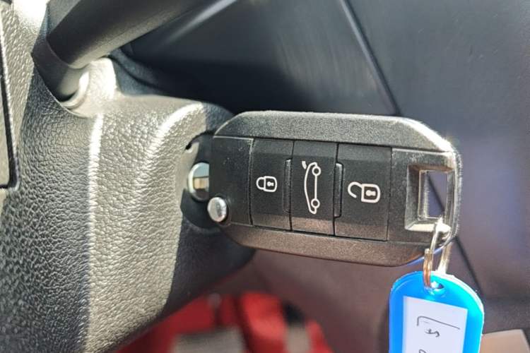 Used Citroen C3-XR 2018 1.6L Automatic Pioneer Model Vehicle Key