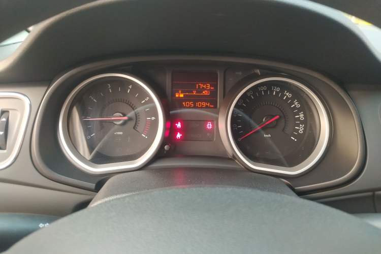 Used Citroen C3-XR 2018 1.6L Manual Fashion Edition Instrument Cluster