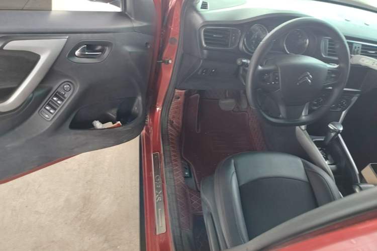 Used Citroen C3-XR 2018 1.6L Automatic Pioneer Model Driver Seat