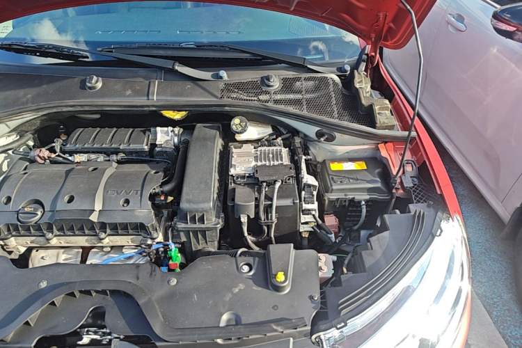 Used Citroen C3-XR 2018 Revised Version 1.6L Automatic Pioneer Edition Engine Bay Left