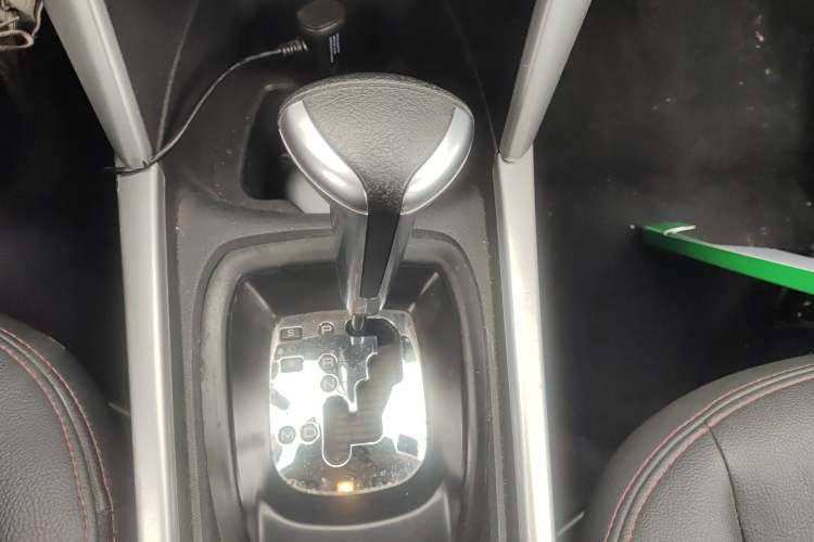 Used Citroen C3-XR 2018 1.6L Automatic Pioneer Model Gear Lever