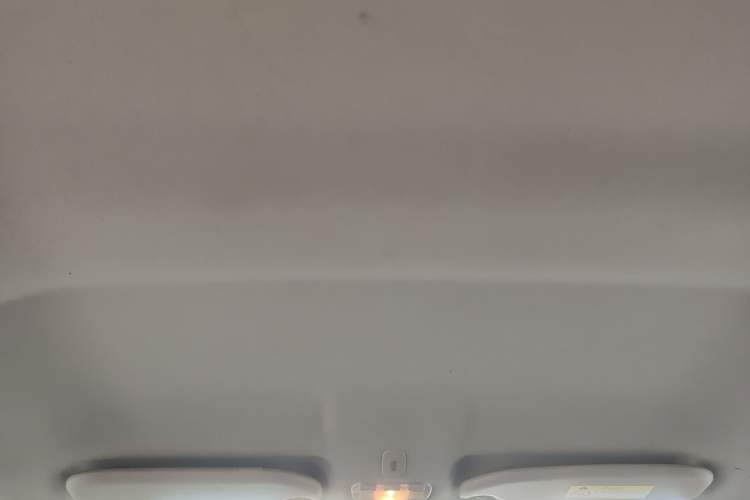Used Citroen C3-XR 2018 1.6L Automatic Pioneer Model Headliner