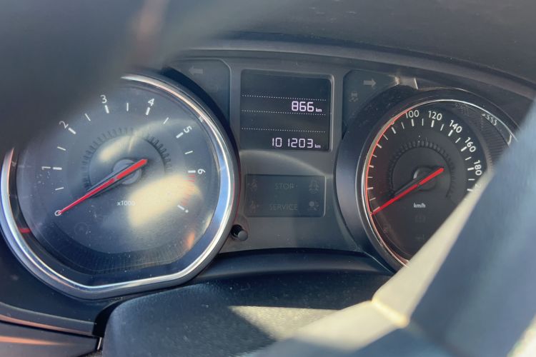 Used Citroen C3-XR 2018 1.6L Automatic Pioneer Model Odometer Close Up