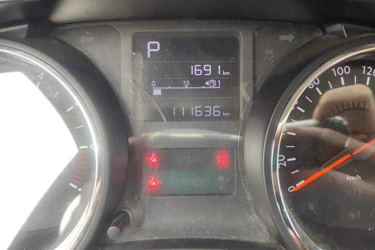 Used Citroen C3-XR 2018 1.6L Automatic Pioneer Model Odometer Close Up