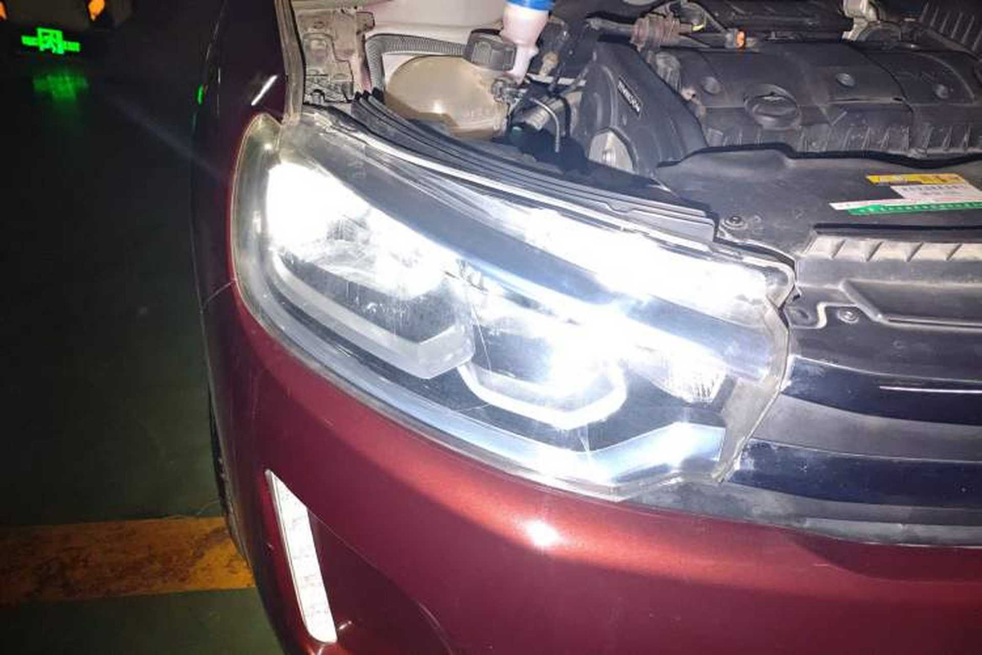 Used Citroen C3-XR 2018 1.6L Automatic Pioneer Model Right Front Headlight