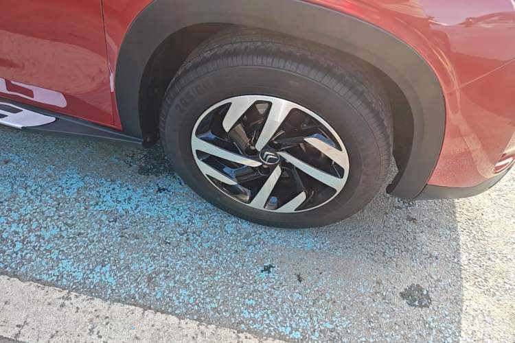 Used Citroen C3-XR 2018 Revised Version 1.6L Automatic Pioneer Edition Right Front Wheel Hub