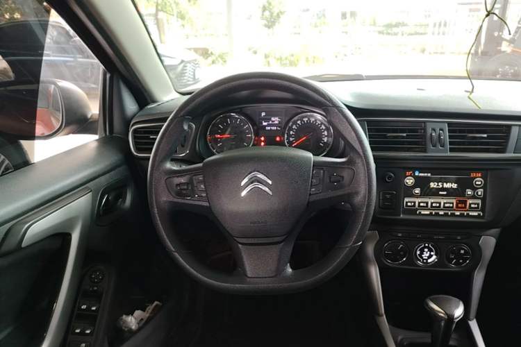 Used Citroen C3-XR 2018 1.6L Automatic Pioneer Model Steering Wheel