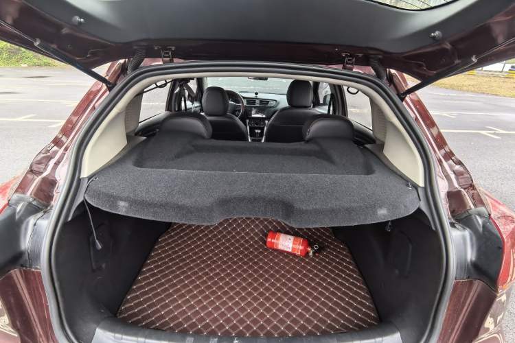 Used Citroen C3-XR 2018 1.6L Automatic Pioneer Model Trunk