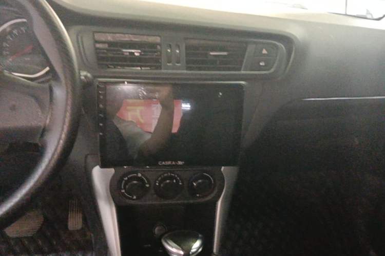 Used Citroen C3-XR 2018 1.6L Automatic Fashion Model Audio And AC Panel