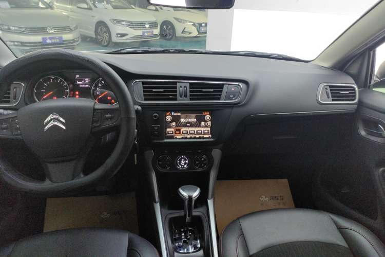 Used Citroen C3-XR 2018 Revised Version 1.6L Automatic Pioneer Edition Audio And AC Panel