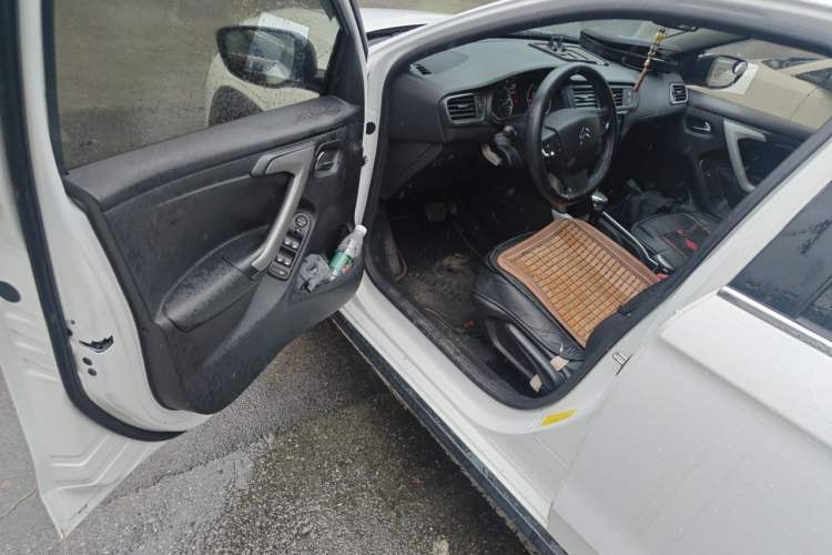 Used Citroen C3-XR 2018 1.6L Automatic Pioneer Model Driver Seat