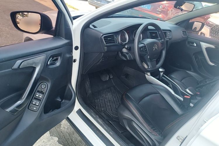 Used Citroen C3-XR 2018 1.6L Automatic Fashion Model Driver Seat