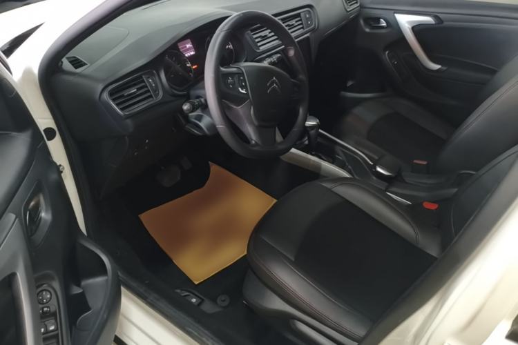 Used Citroen C3-XR 2018 1.6L Automatic Pioneer Model Driver Seat