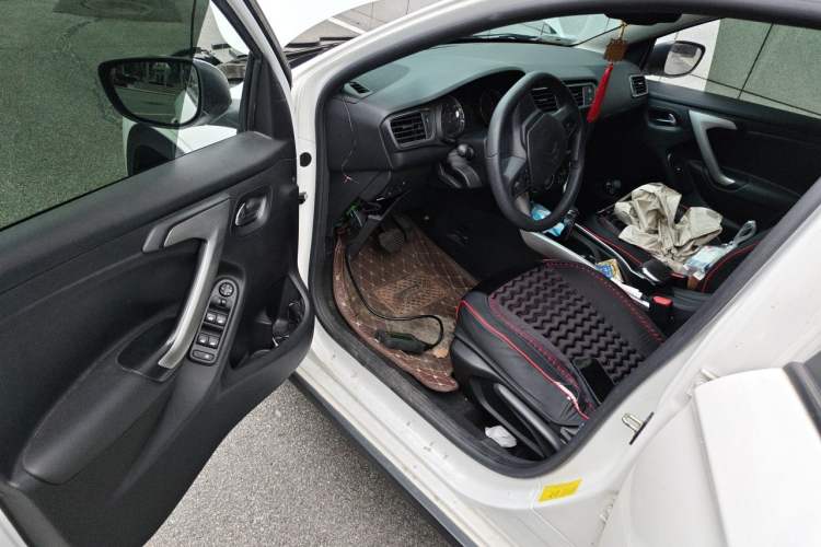 Used Citroen C3-XR 2018 1.6L Automatic Pioneer Model Driver Seat