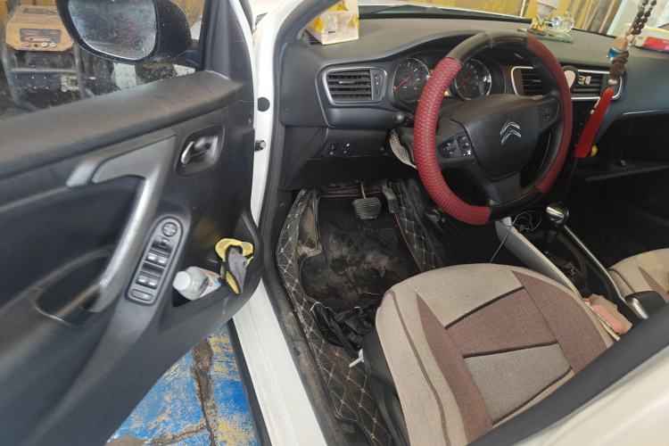 Used Citroen C3-XR 2018 1.6L Automatic Pioneer Model Driver Seat