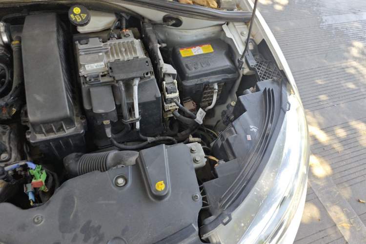 Used Citroen C3-XR 2018 1.6L Automatic Fashion Model Engine Bay Left
