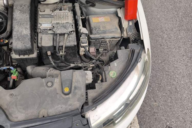 Used Citroen C3-XR 2018 1.6L Automatic Pioneer Model Engine Bay Left