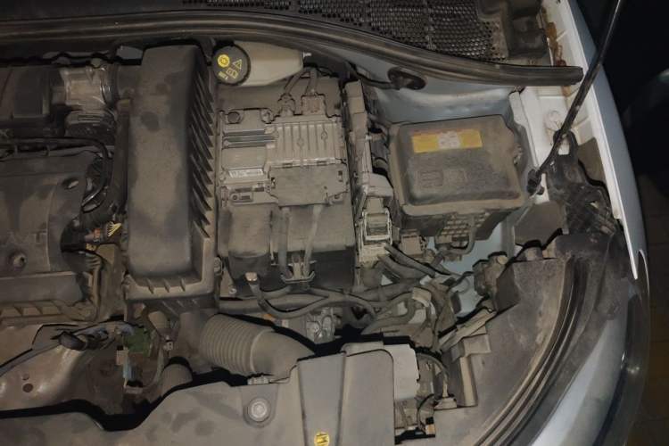 Used Citroen C3-XR 2018 1.6L Automatic Fashion Model Engine Bay Left