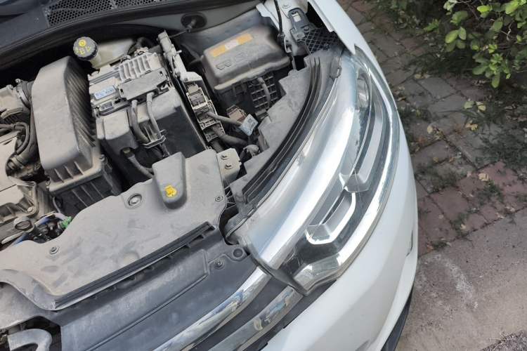 Used Citroen C3-XR 2018 1.6L Automatic Pioneer Model Engine Bay Left