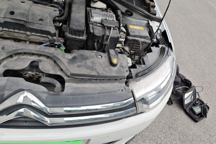 Used Citroen C3-XR 2018 1.6L Automatic Pioneer Model Engine Bay Left