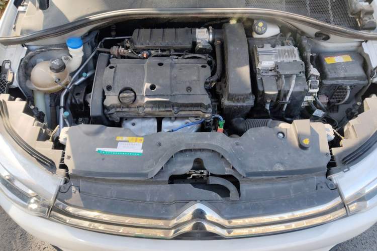 Used Citroen C3-XR 2018 1.6L Automatic Pioneer Model Engine Bay