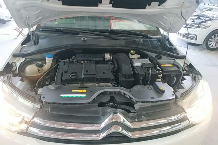 Used Citroen C3-XR 2018 1.6L Automatic Pioneer Model Engine Bay