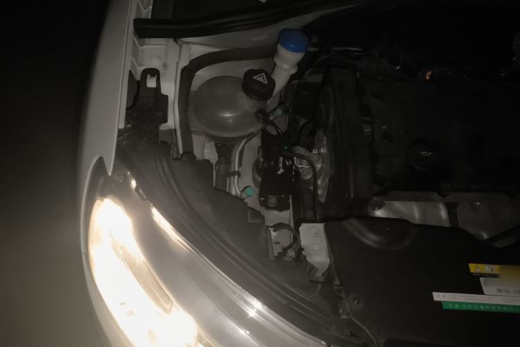 Used Citroen C3-XR 2018 1.6L Automatic Pioneer Model Engine Bay Right