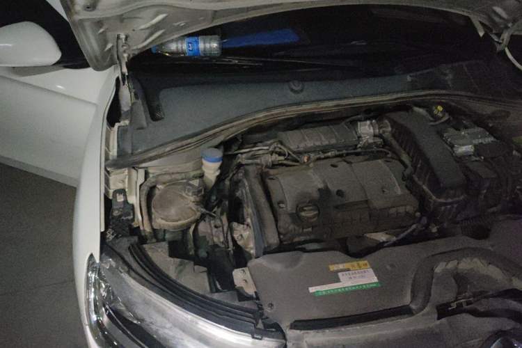 Used Citroen C3-XR 2018 1.6L Automatic Pioneer Model Engine Bay Right