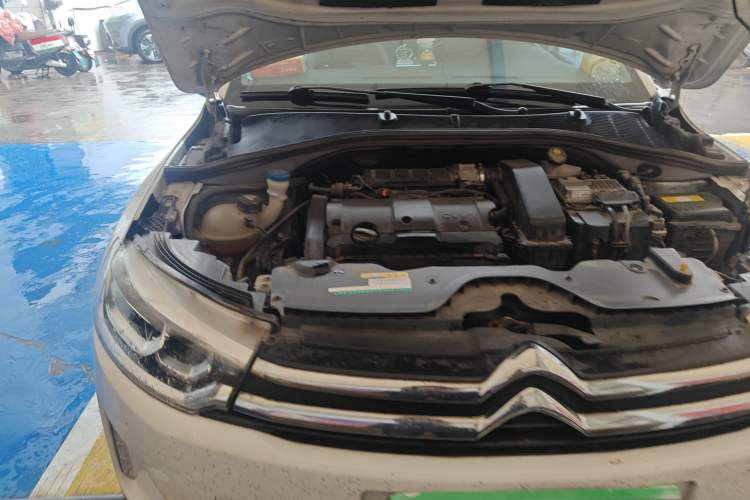 Used Citroen C3-XR 2018 1.6L Automatic Pioneer Model Engine Bay Right