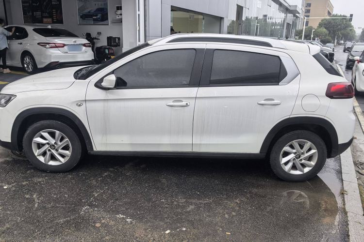 Used Citroen C3-XR 2018 1.6L Automatic Fashion Model Exterior 4