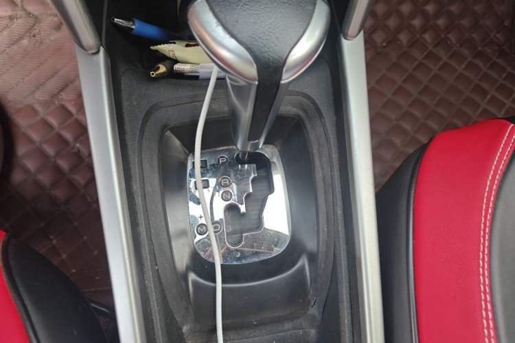 Used Citroen C3-XR 2018 1.6L Automatic Fashion Model Gear Lever