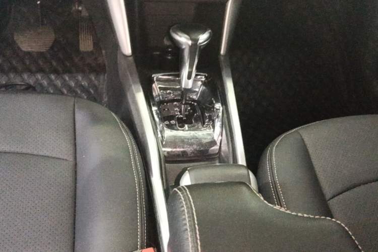 Used Citroen C3-XR 2018 1.6L Automatic Fashion Model Gear Lever