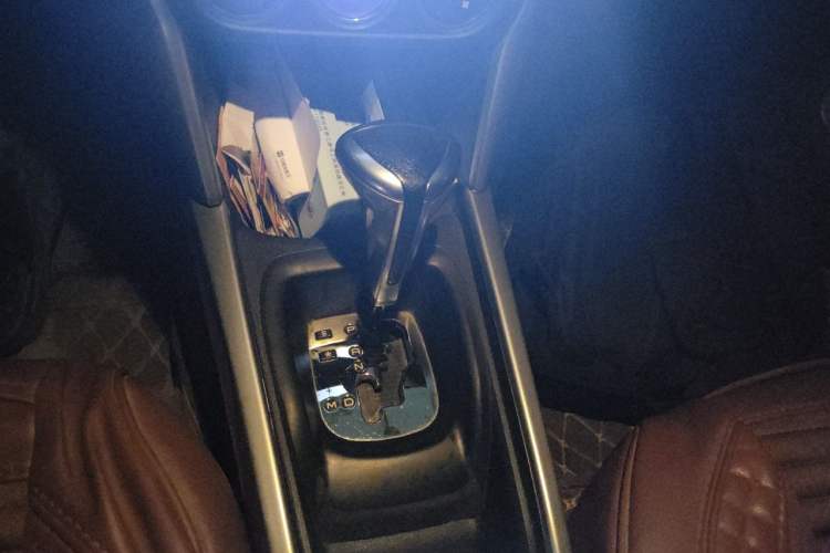 Used Citroen C3-XR 2018 1.6L Automatic Pioneer Model Gear Lever