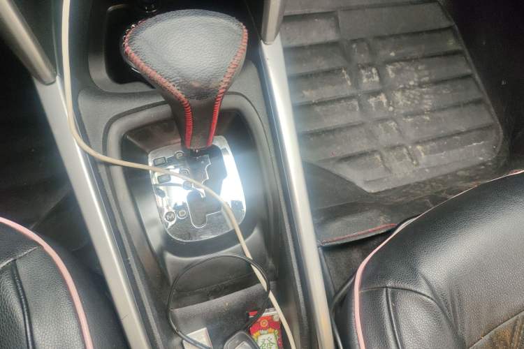 Used Citroen C3-XR 2018 1.6L Automatic Pioneer Model Gear Lever