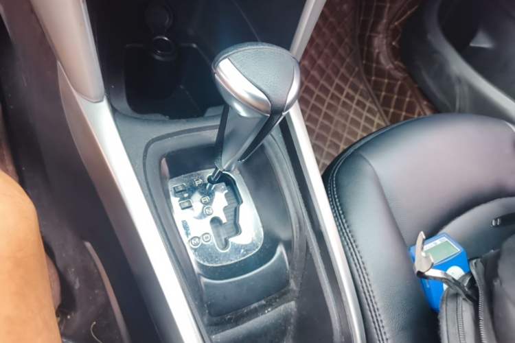 Used Citroen C3-XR 2018 1.6L Automatic Fashion Model Gear Lever