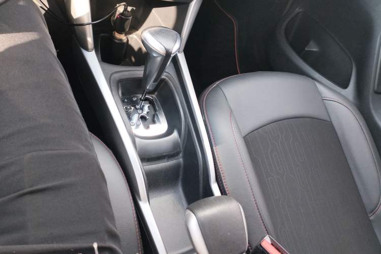 Used Citroen C3-XR 2018 Revised Version 1.6L Automatic Pioneer Edition Gear Lever