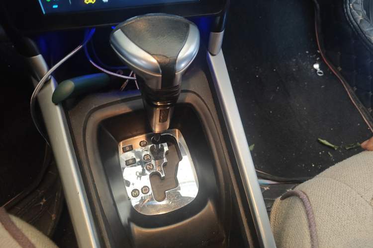 Used Citroen C3-XR 2018 1.6L Automatic Pioneer Model Gear Lever
