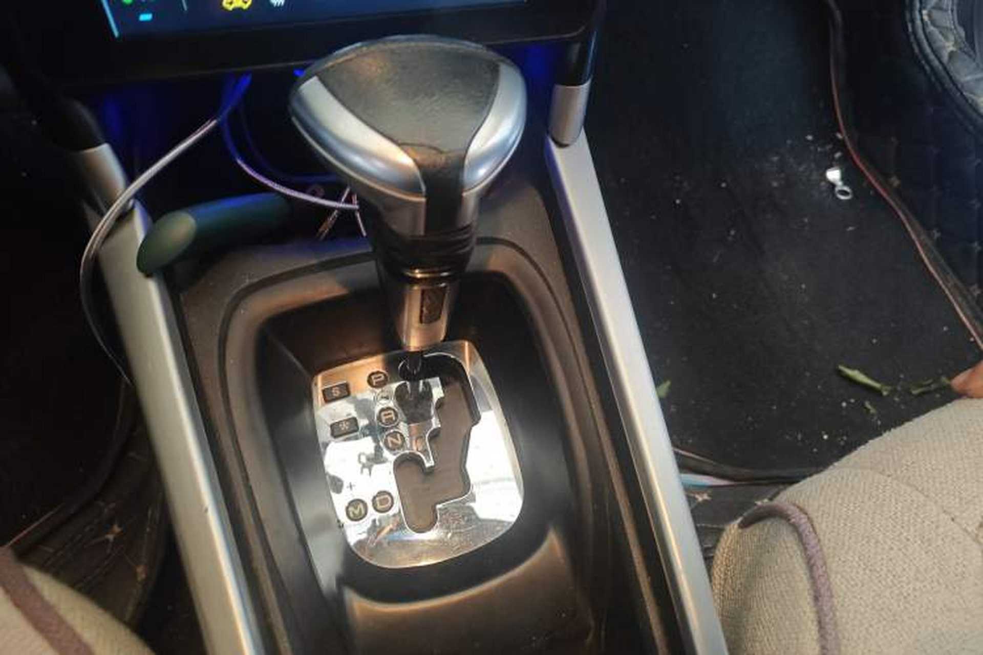 Used Citroen C3-XR 2018 1.6L Automatic Pioneer Model Gear Lever