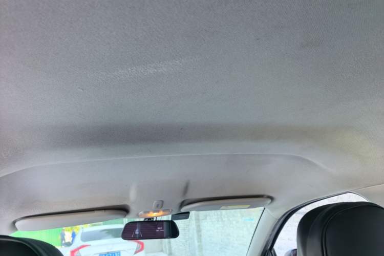 Used Citroen C3-XR 2018 1.6L Automatic Pioneer Model Headliner