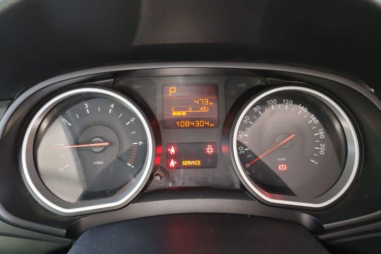 Used Citroen C3-XR 2018 1.6L Automatic Fashion Model Instrument Cluster