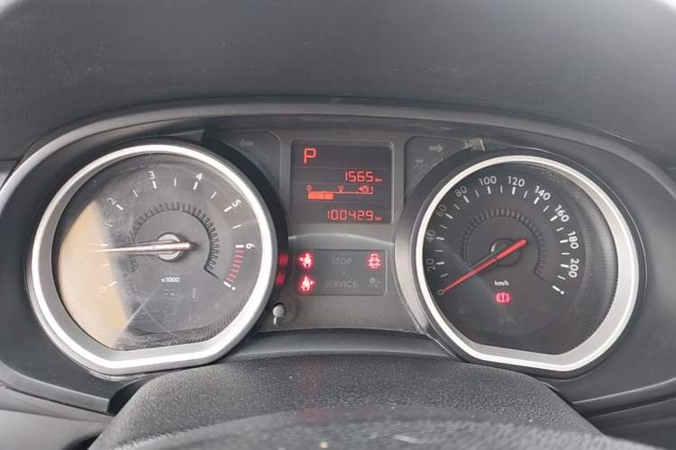 Used Citroen C3-XR 2018 1.6L Automatic Fashion Model Instrument Cluster