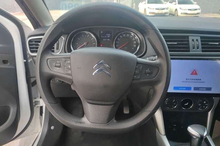 Used Citroen C3-XR 2018 Revised Version 1.6L Automatic Pioneer Edition Interior 4