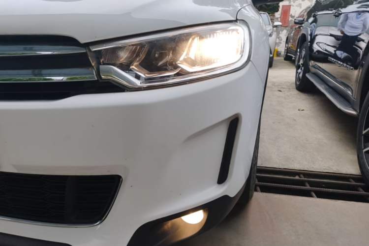 Used Citroen C3-XR 2018 1.6L Automatic Fashion Model Left Front Headlight