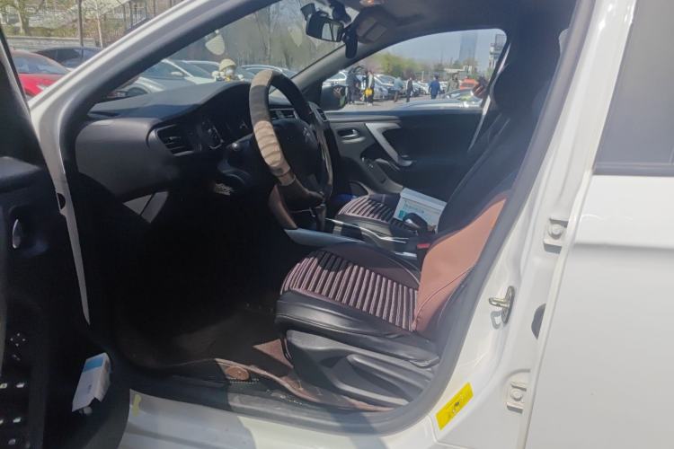 Used Citroen C3-XR 2018 1.6L Automatic Pioneer Model Left Front Seat